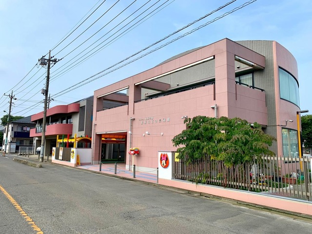 藤原白ゆり幼稚園　徒歩約10分(約740ｍ)