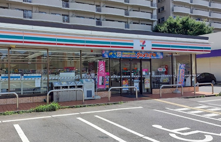 セブン-イレブン 志木幸町３丁目店：徒歩5分（400ｍ）
